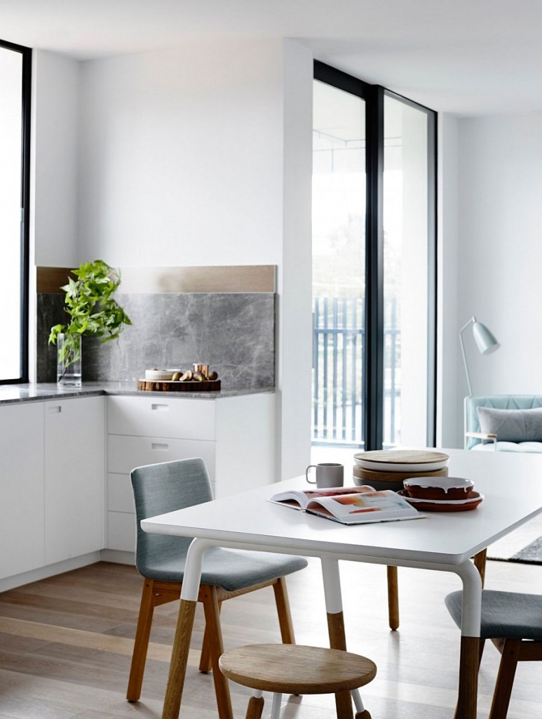 Apartamento en tonos pastel Melbourne - Mesa de comedor